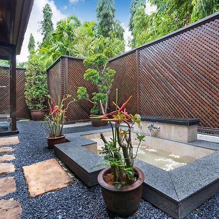 Nai Harn Baan-Bua Villas Экстерьер фото